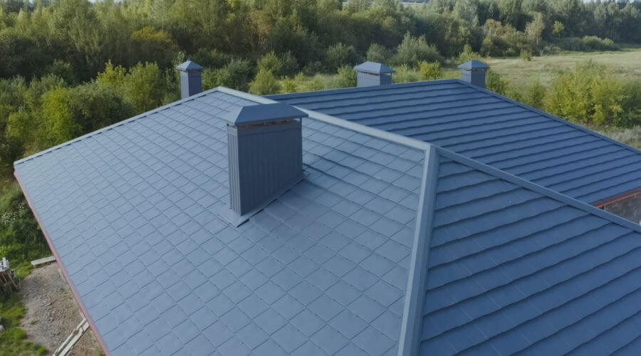 Professional metal roof installation in Taylorville, IL